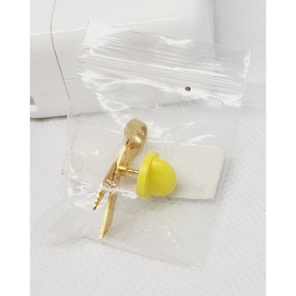 Gold Tone Cancer Survivors Ribbon Lapel Button Hat Pin Collectible - Picture 3 of 10